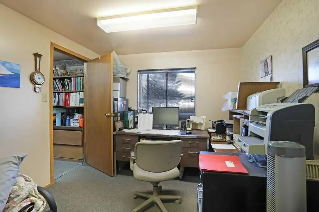 191056 Sh 873 Rural Newell County Of AB T1R1B9
