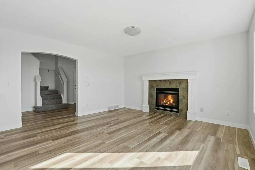53 Saddlecrest Place NE Calgary AB T3J 5E8