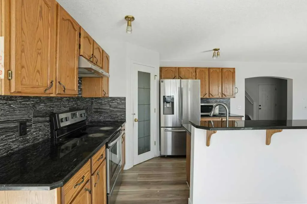 53 Saddlecrest Place NE Calgary AB T3J 5E8