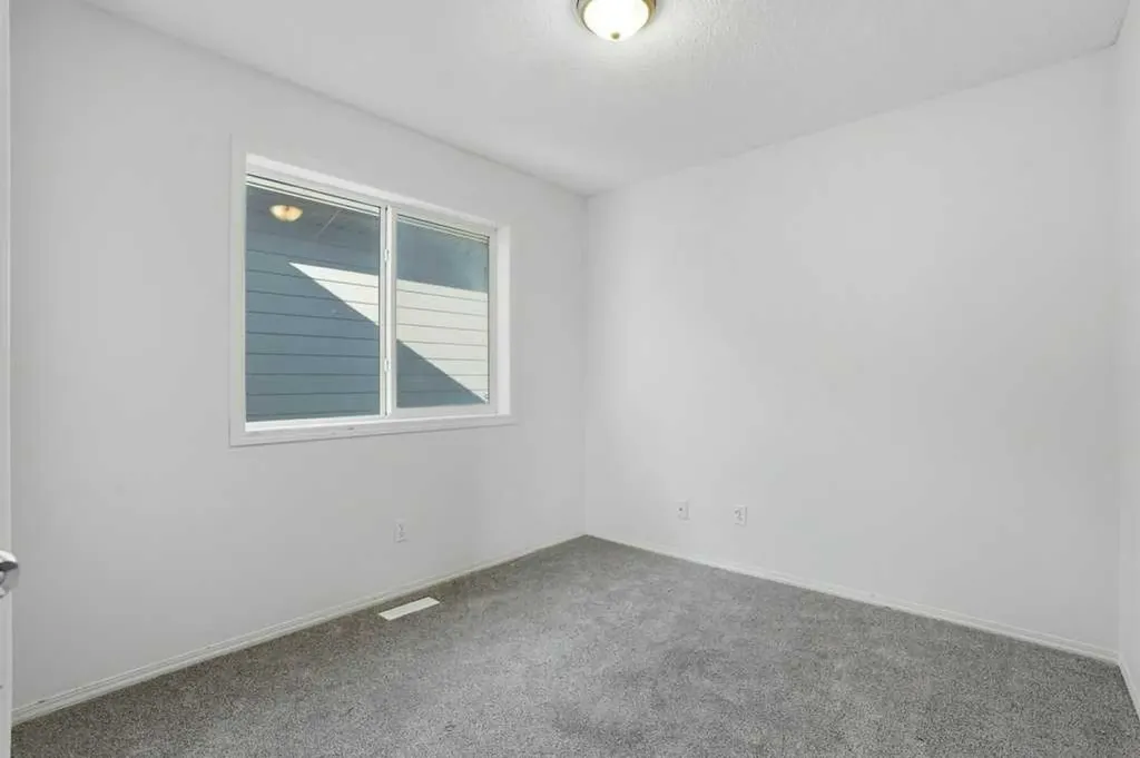 53 Saddlecrest Place NE Calgary AB T3J 5E8