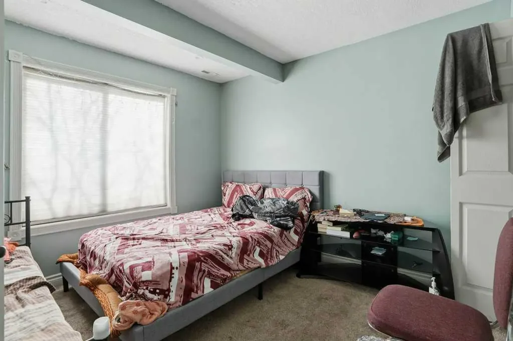 53 Saddlecrest Place NE Calgary AB T3J 5E8