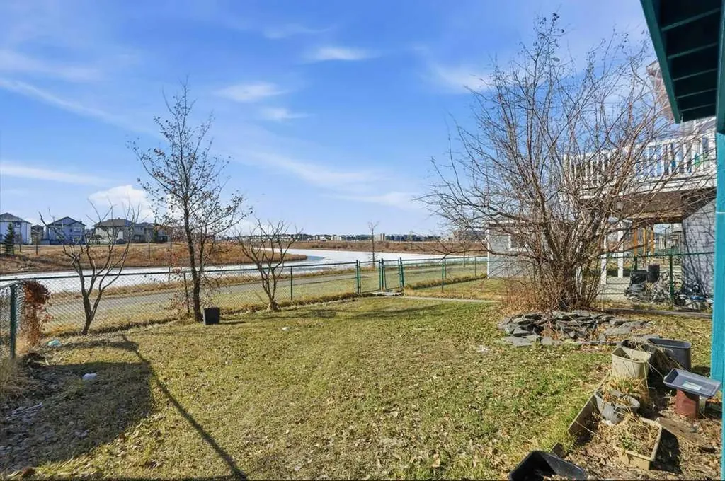 53 Saddlecrest Place NE Calgary AB T3J 5E8