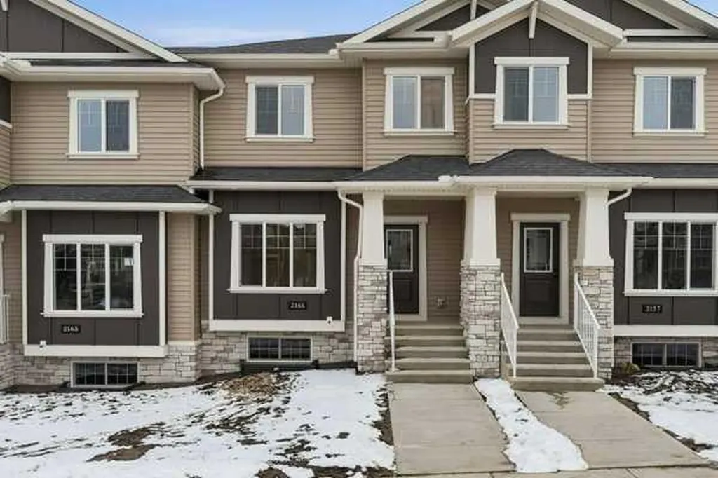 2161 Bayview Drive SW Airdrie AB T4B 5N3