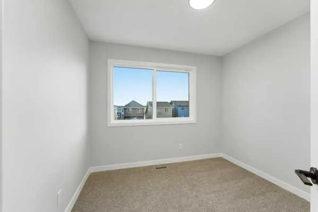 2161 Bayview Drive SW Airdrie AB T4B 5N3