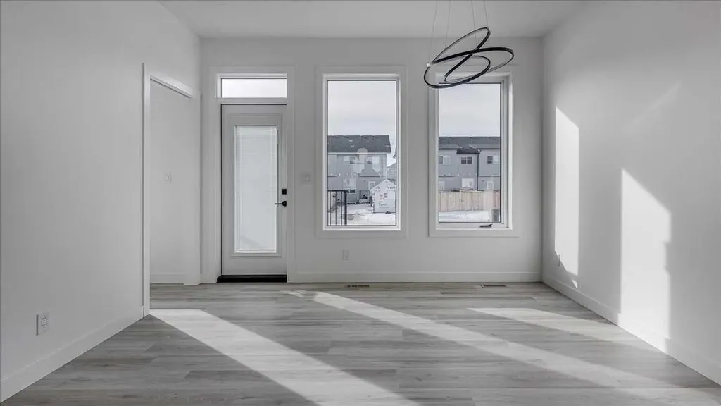 23 Louis Drive Rural Red Deer County AB T4E 3E5