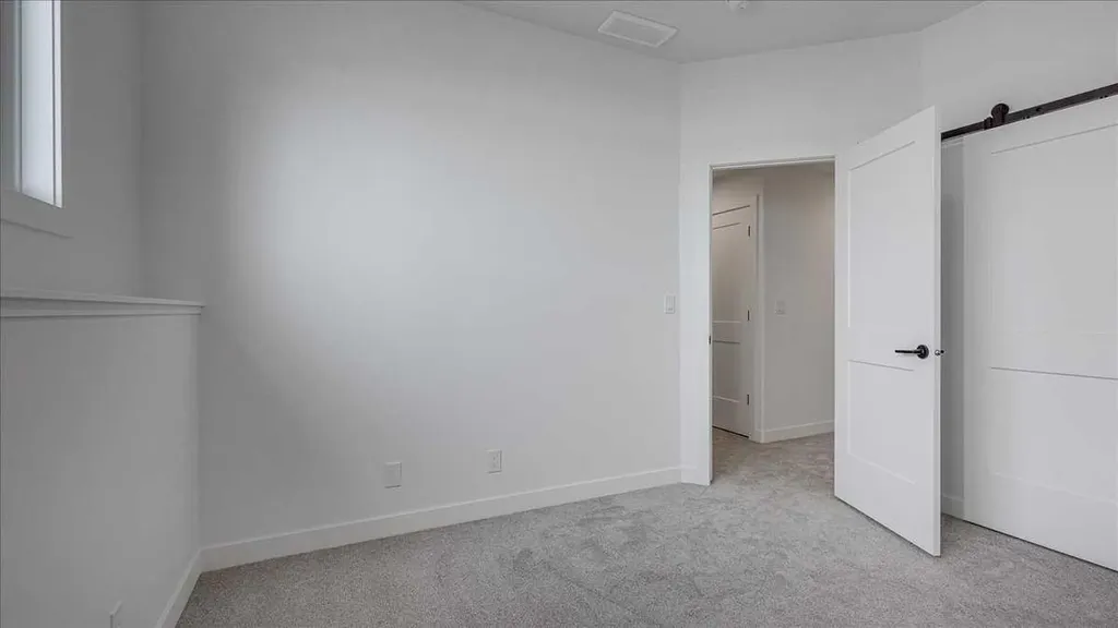 23 Louis Drive Rural Red Deer County AB T4E 3E5