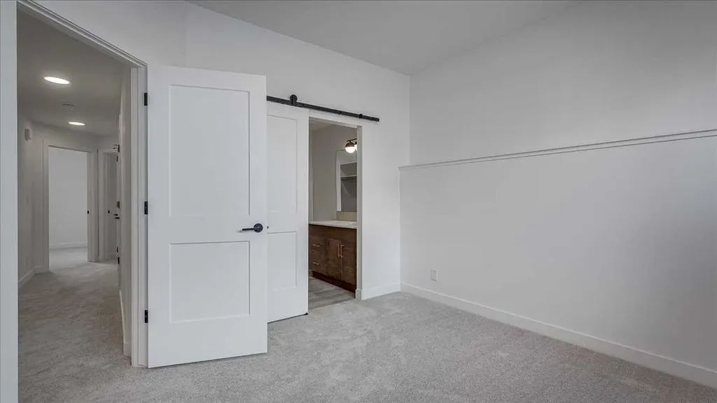 23 Louis Drive Rural Red Deer County AB T4E 3E5
