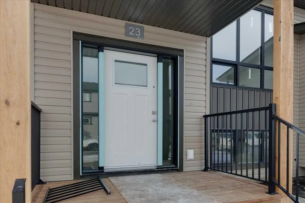 23 Louis Drive Rural Red Deer County AB T4E 3E5