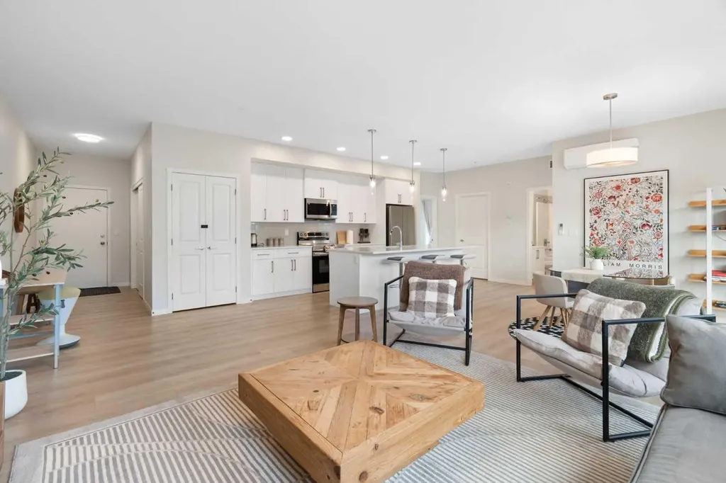 20295 Seton Way SE Calgary AB T3M 3Y7