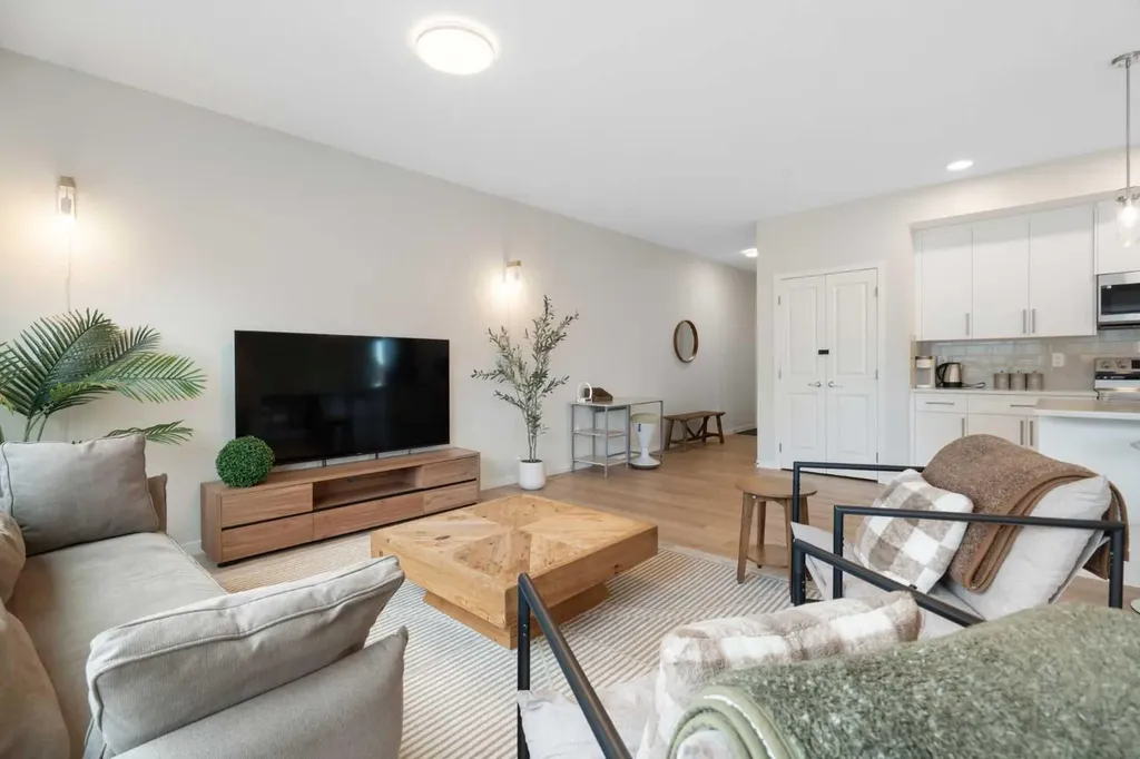 20295 Seton Way SE Calgary AB T3M 3Y7