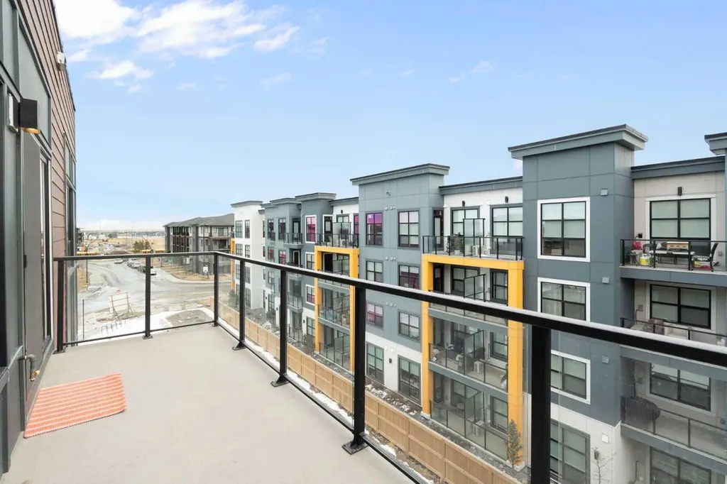 20295 Seton Way SE Calgary AB T3M 3Y7