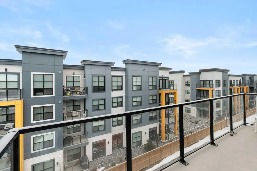 20295 Seton Way SE Calgary AB T3M 3Y7