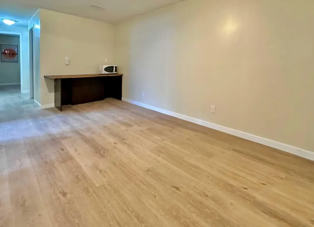 525 4 Avenue Fox Creek AB T0H 1P0