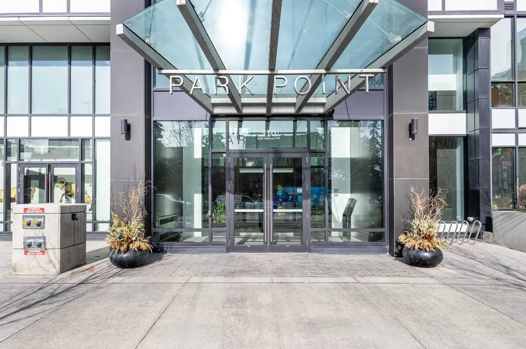 310 12 Avenue SW Calgary AB T2R 0C7