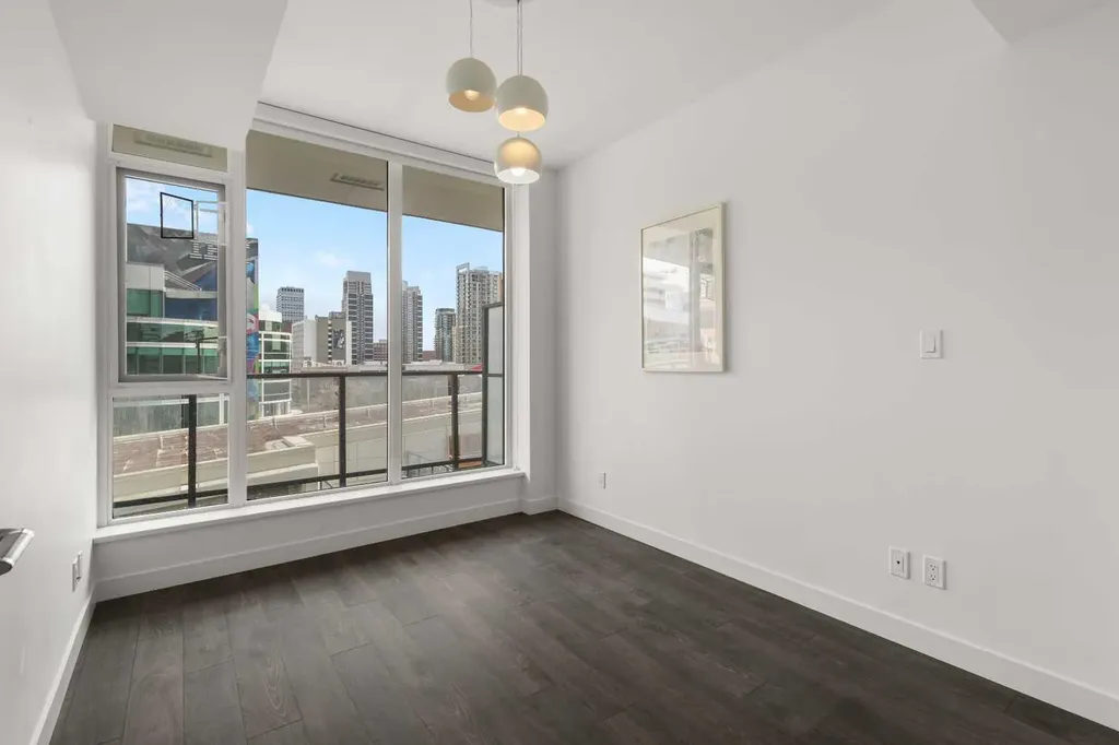 310 12 Avenue SW Calgary AB T2R 0C7