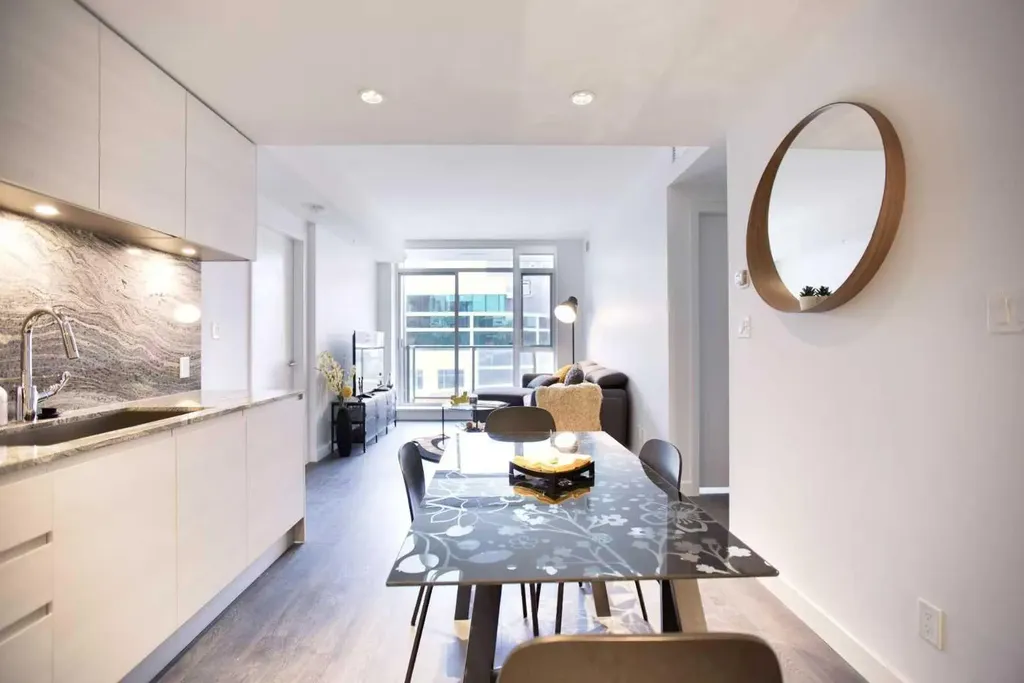 310 12 Avenue SW Calgary AB T2R 0C7