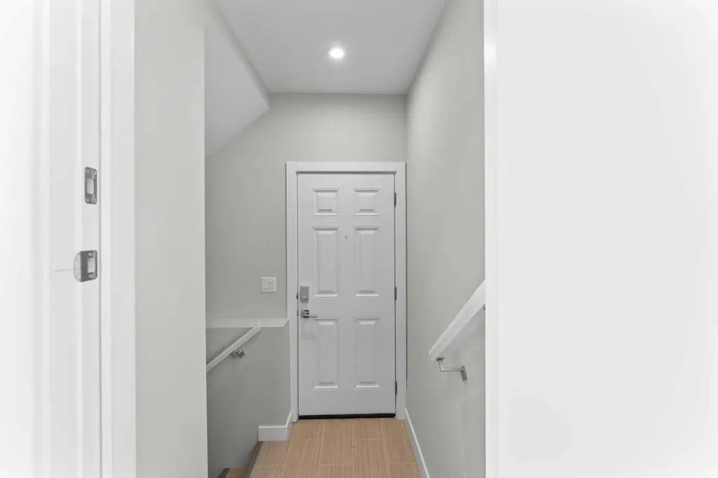 919 Walgrove Boulevard SE Calgary AB T2X 4G1