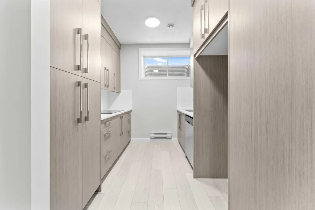 919 Walgrove Boulevard SE Calgary AB T2X 4G1