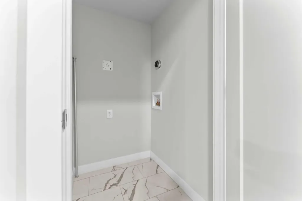 919 Walgrove Boulevard SE Calgary AB T2X 4G1