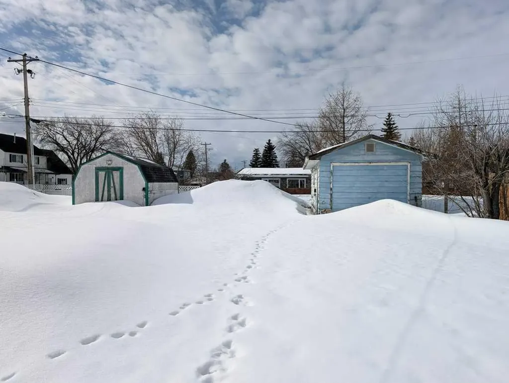 400 4 Street NE Slave Lake AB T0G 2A2