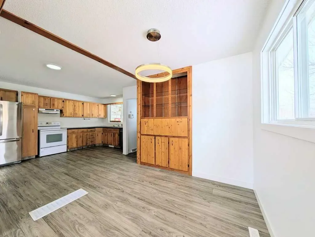 400 4 Street NE Slave Lake AB T0G 2A2