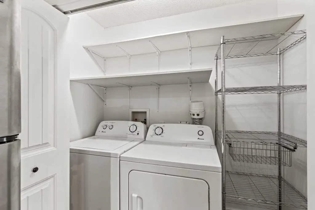 219 Village Terrace SW Calgary AB T3H2L4