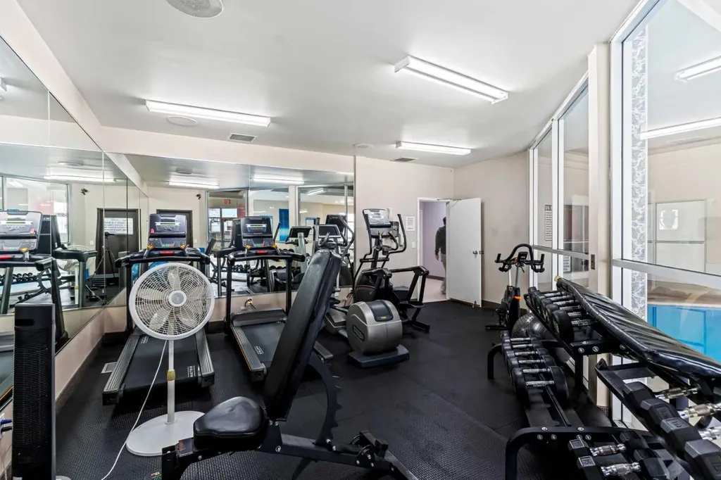 219 Village Terrace SW Calgary AB T3H2L4