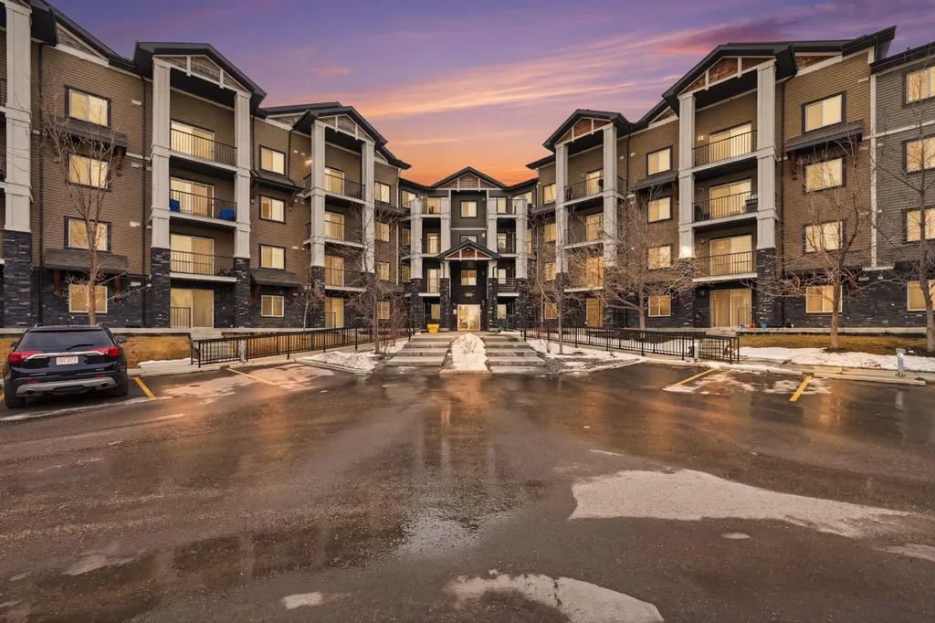 175 Panatella Hill NW Calgary AB T3K0V9
