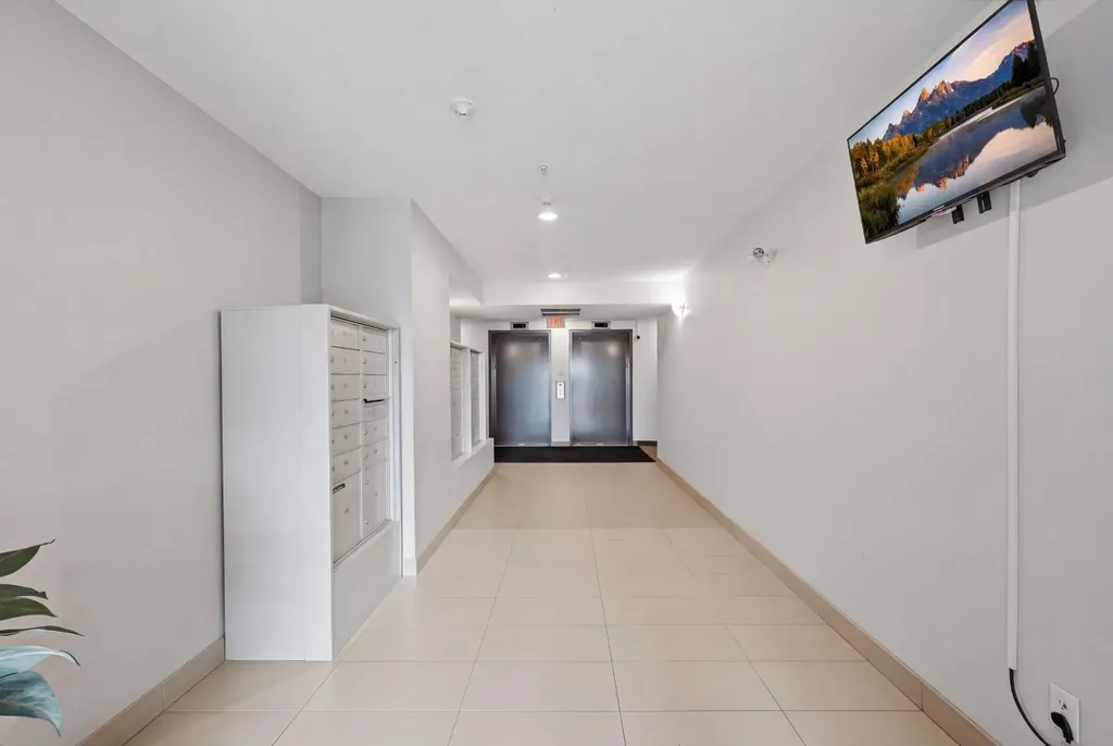 175 Panatella Hill NW Calgary AB T3K0V9