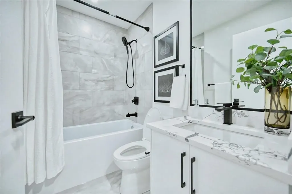 941 West Chestermere Drive Chestermere AB t1x1b7