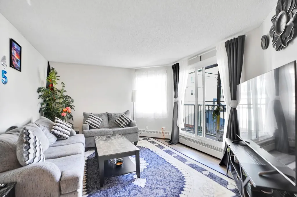 110 20 Avenue NE Calgary AB T2E 1P7