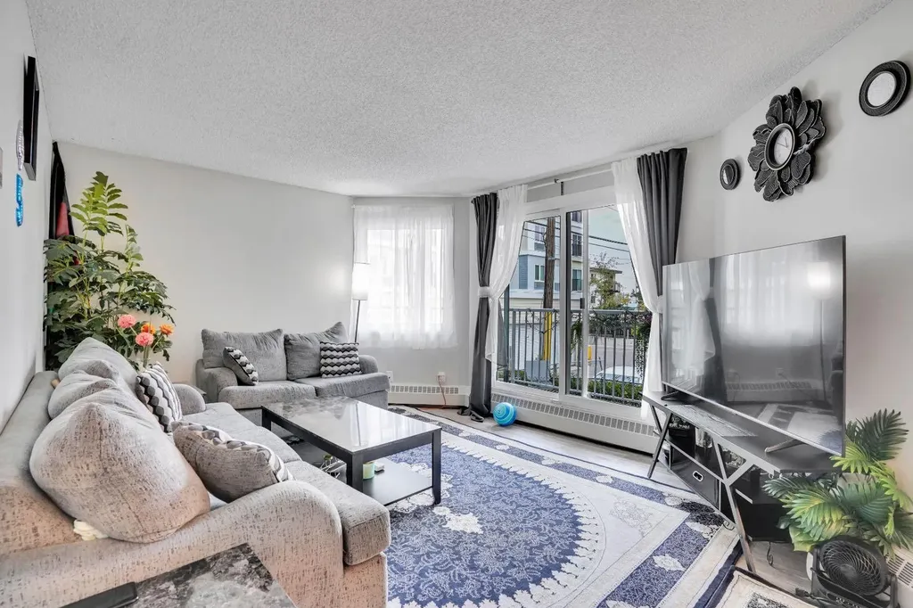 110 20 Avenue NE Calgary AB T2E 1P7