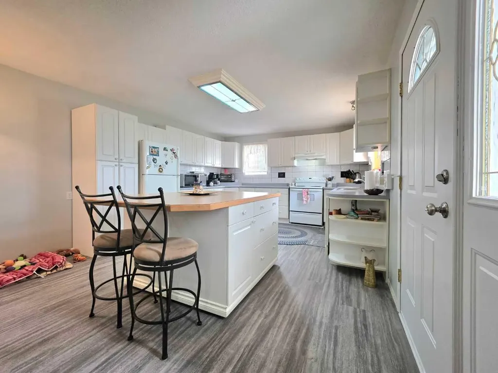 2718 Jackson Street Wabasca AB T0G2K0