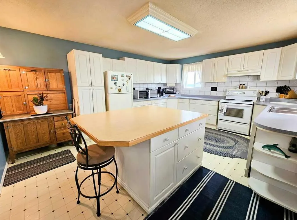 2718 Jackson Street Wabasca AB T0G2K0