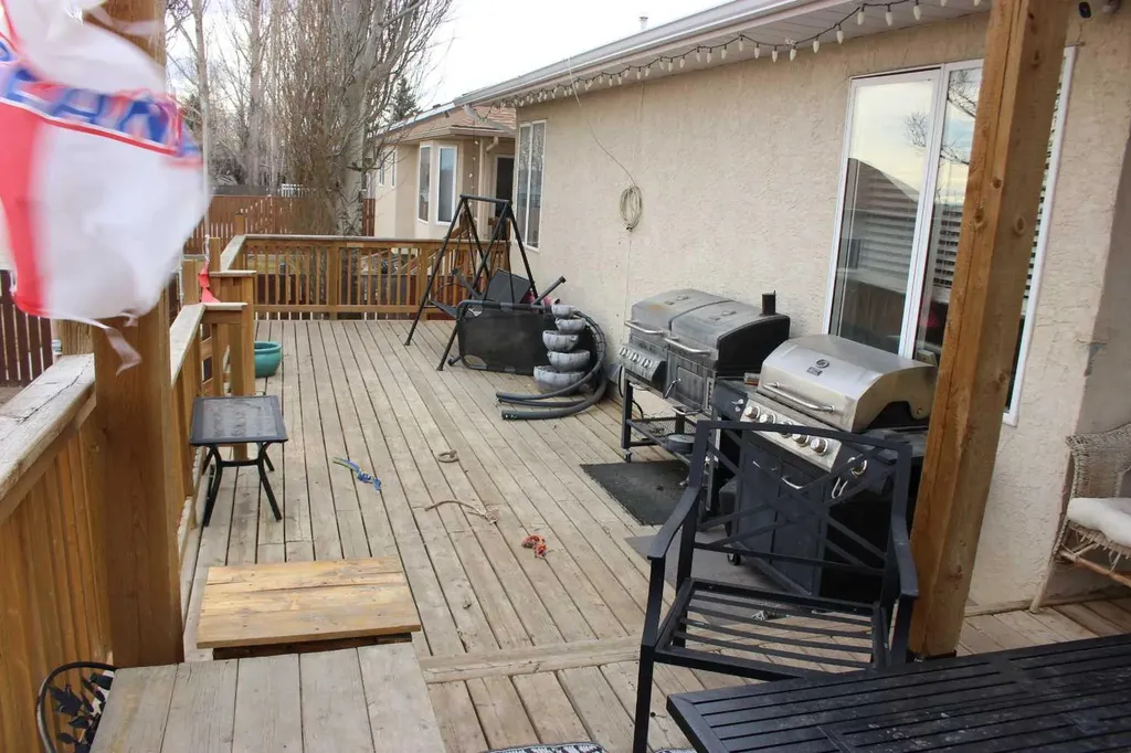 609 Maple Place Picture Butte AB T0K 1V0
