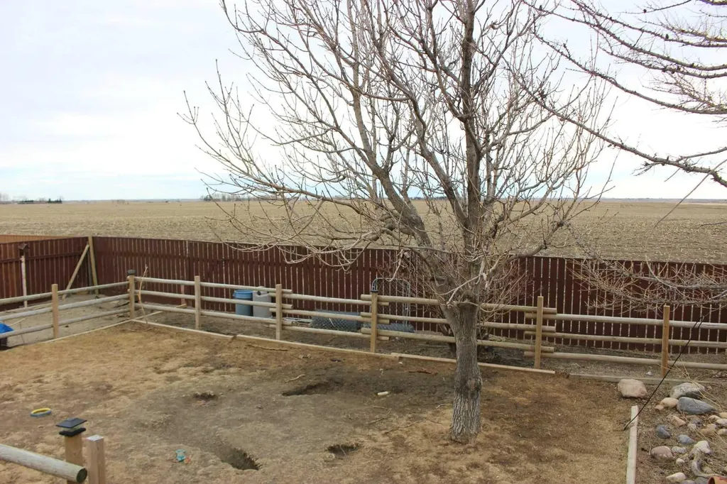 609 Maple Place Picture Butte AB T0K 1V0