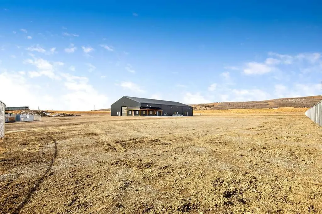168029 Miners Road W Rural Foothills County AB T0L0H0
