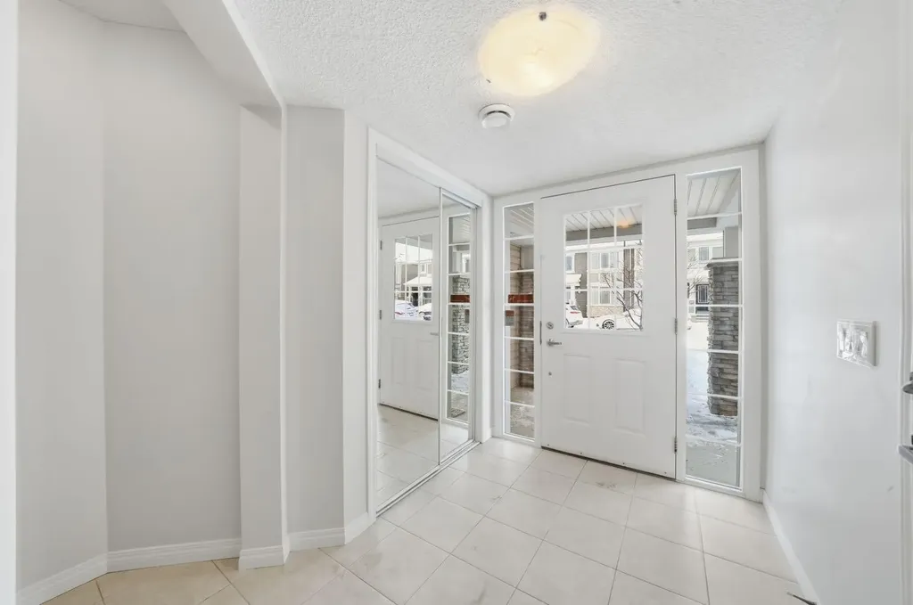 11 Windford Crescent SW Airdrie AB T4B 4A4