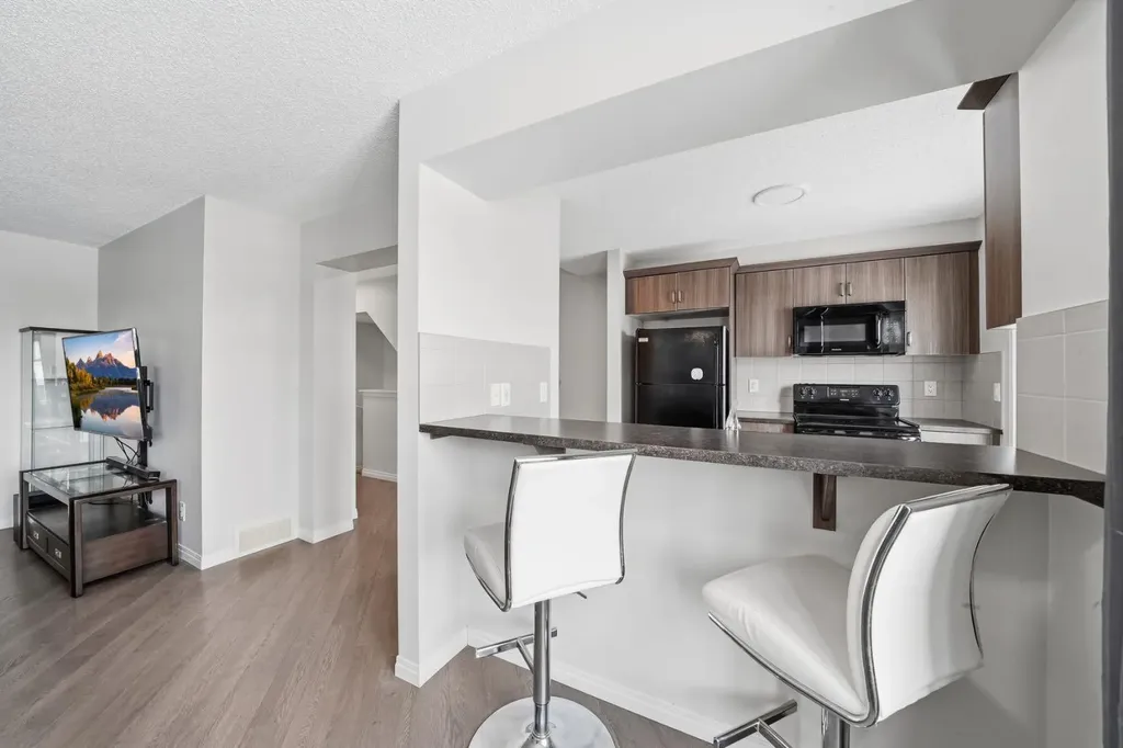 11 Windford Crescent SW Airdrie AB T4B 4A4
