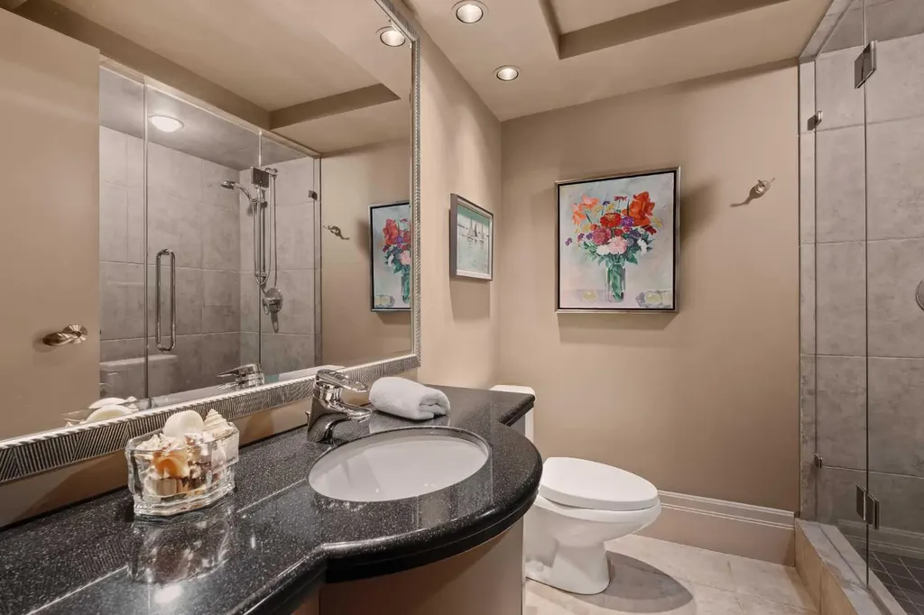 222 Eagle Ridge Drive SW Calgary AB T2V 2V7