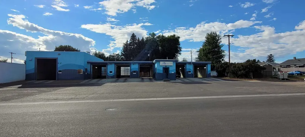 1280 4 Avenue NE Medicine Hat AB T1A 6B9