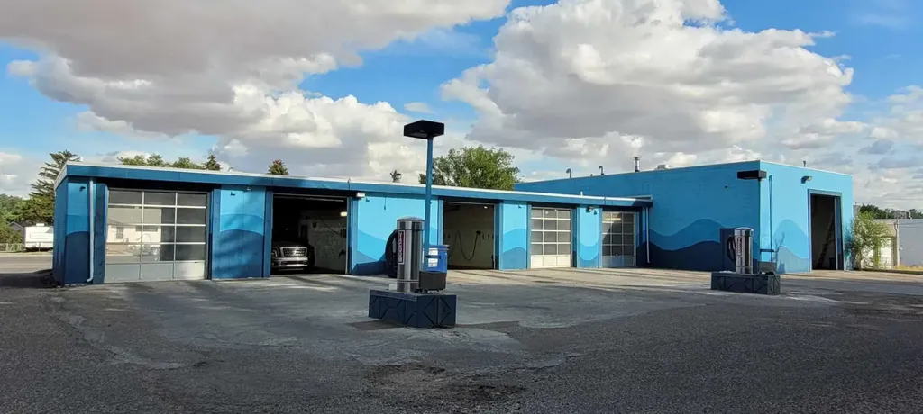 1280 4 Avenue NE Medicine Hat AB T1A 6B9