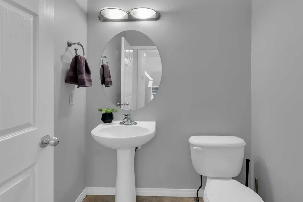224 Morningside Green SW Airdrie AB T4B 3M4
