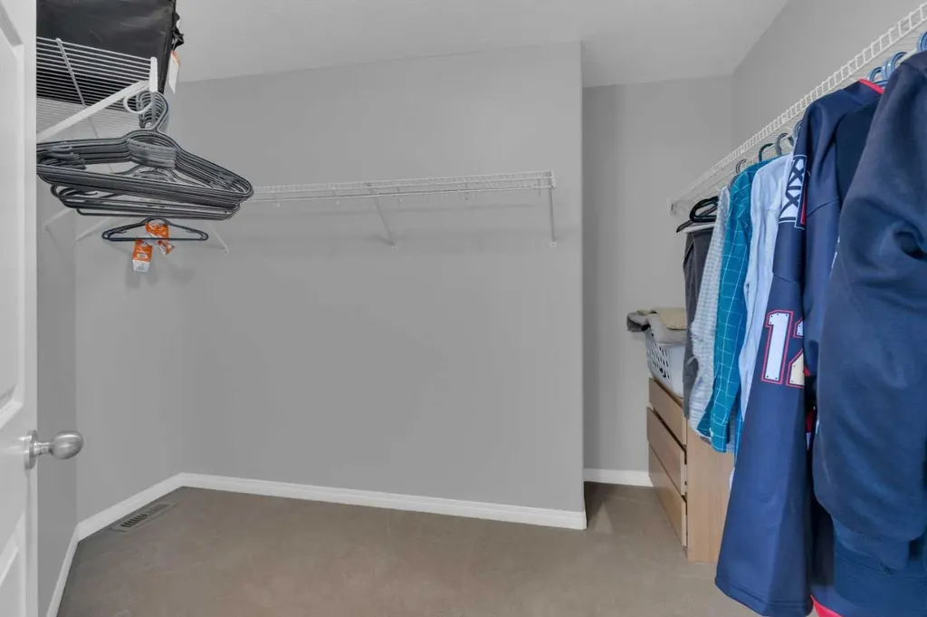 224 Morningside Green SW Airdrie AB T4B 3M4