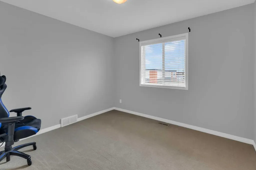 224 Morningside Green SW Airdrie AB T4B 3M4