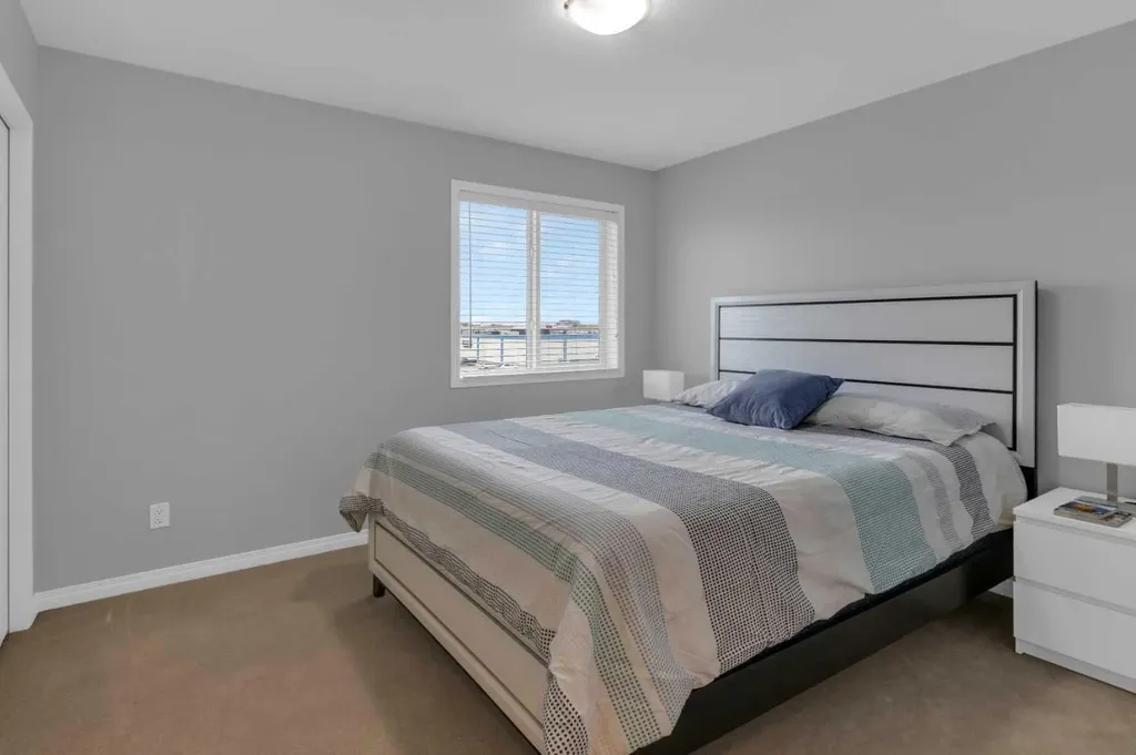 224 Morningside Green SW Airdrie AB T4B 3M4