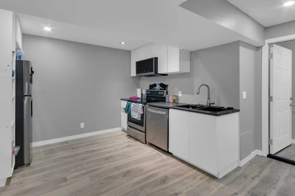 224 Morningside Green SW Airdrie AB T4B 3M4