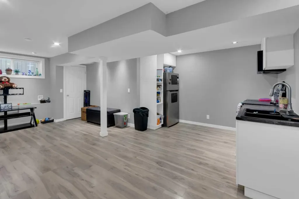 224 Morningside Green SW Airdrie AB T4B 3M4