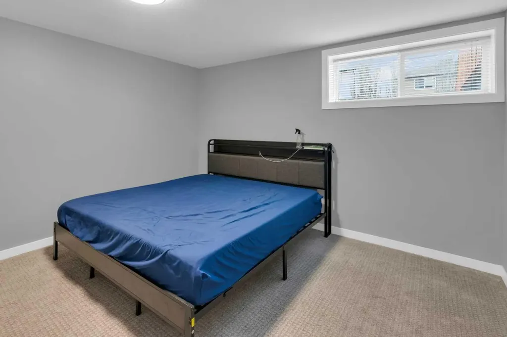 224 Morningside Green SW Airdrie AB T4B 3M4