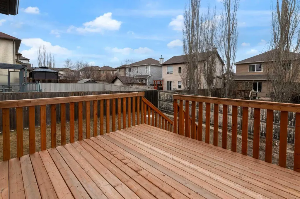 224 Morningside Green SW Airdrie AB T4B 3M4
